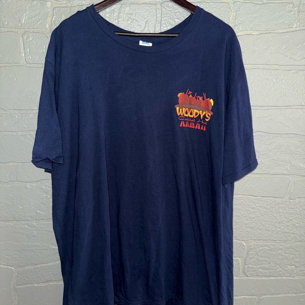 Woody’s Cocktail Hut Hawaii T-Shirt